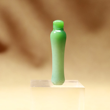碧玉香水瓶